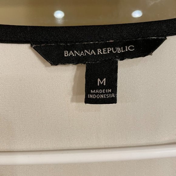 White Blouse - Picture 3 of 3